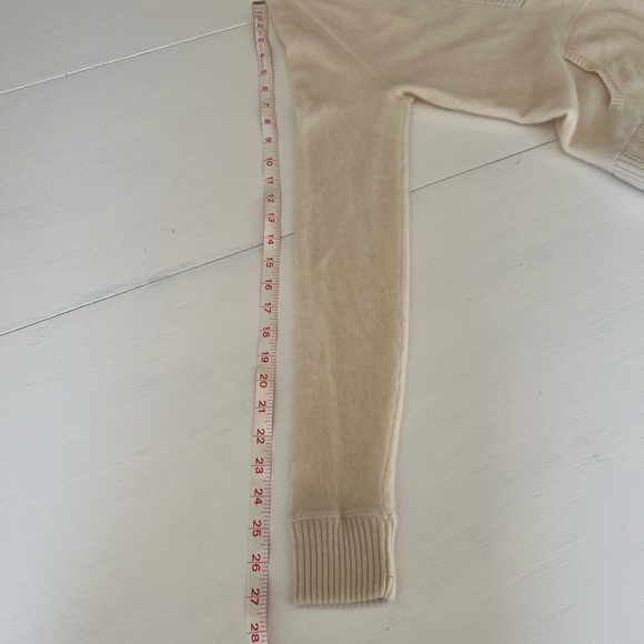 100% Cashmere Gap Pullover Hoodie size Medium - Picture 7 of 8